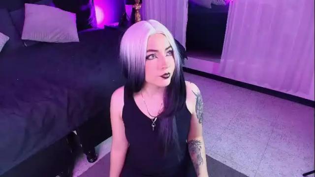 Image 12 of aylen_darkmoor Stream on Chaturbate on 8 days ago