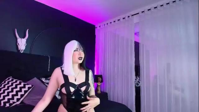 Image 7 of aylen_darkmoor Stream on Chaturbate on 1 day ago