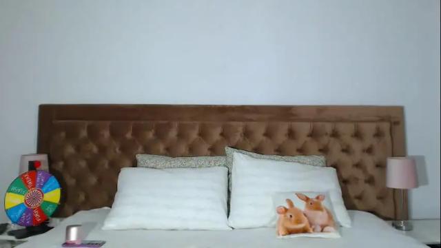 Image 3 of aylinhoney Stream on Chaturbate on 1 month ago