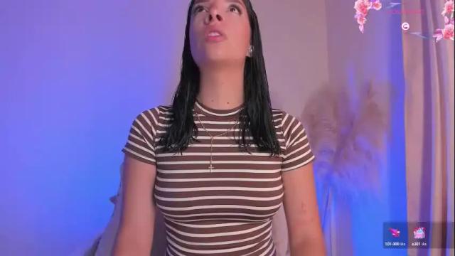 Thumbnail 1, aylinnzambrano_'s Stream at Chaturbate, 2 months ago