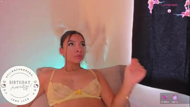 Image 12 of aylinnzambrano_ Stream on Chaturbate on 1 month ago