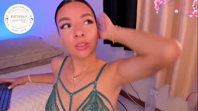 Image 7 of aylinnzambrano_ Stream on Chaturbate on 1 month ago