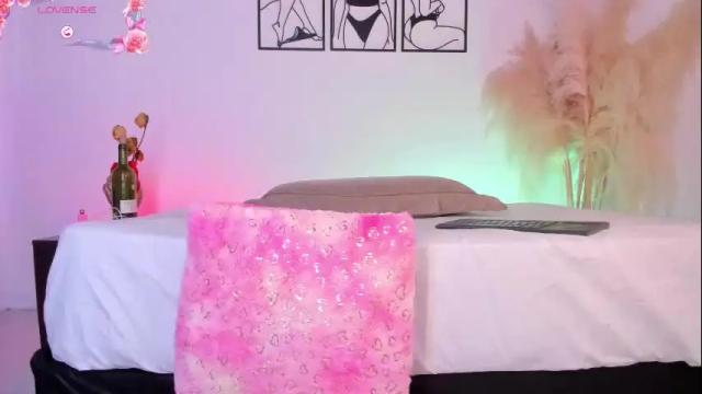 Image 10 of aylinnzambrano_ Stream on Chaturbate on 2 months ago