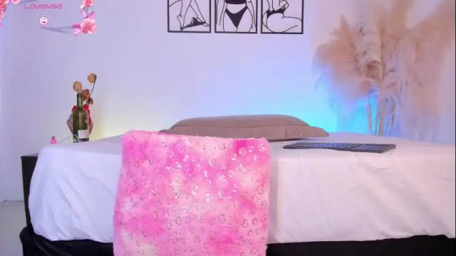 Thumbnail 3, aylinnzambrano_'s Stream at Chaturbate, 2 months ago