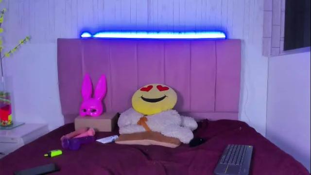 Image 4 of aymara_tooner Stream on Chaturbate on 1 month ago