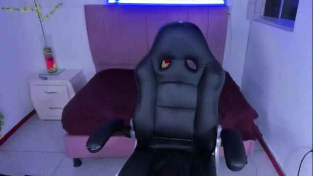 Image 10 of aymara_tooner Stream on Chaturbate on 1 month ago