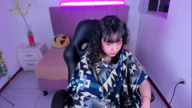 Image 10 of aymara_tooner Stream on Chaturbate on 25 days ago
