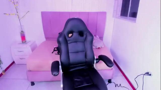 Image 2 of aymara_tooner Stream on Chaturbate on 11 days ago