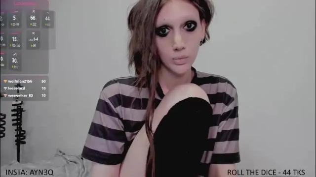 Image 7 of ayn3q Stream on Chaturbate on 2 months ago