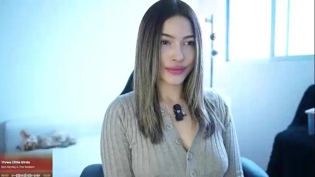 Image 3 of ayralee Stream on Chaturbate on 3 months ago