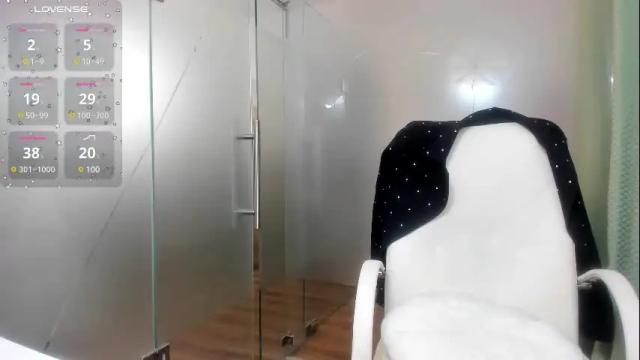 Image 12 of ayumilove Stream on Chaturbate on 2 days ago