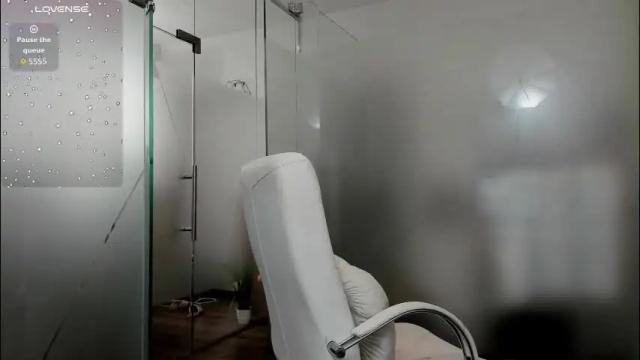 Image 3 of ayumilove Stream on Chaturbate on 1 month ago