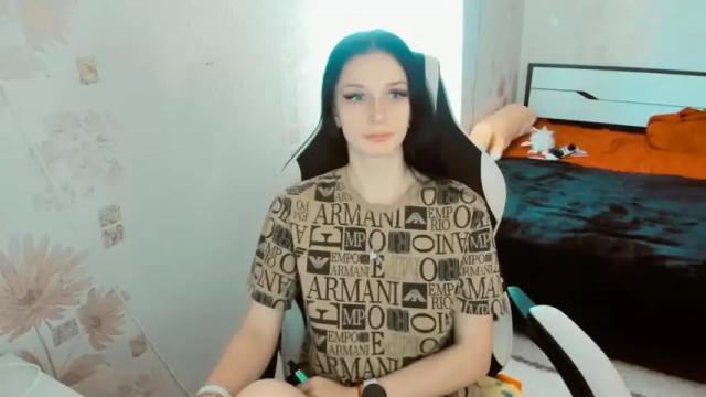 Image 3 of azaliagates Stream on Chaturbate on 16 months ago