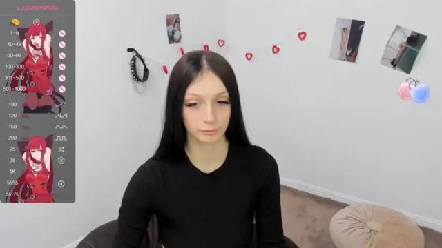 Image 4 of azaliagates Stream on Chaturbate on 15 months ago