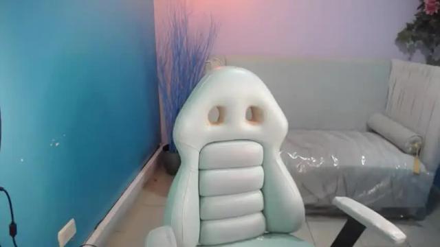 Image 12 of azamy_s_ Stream on Chaturbate on 17 months ago