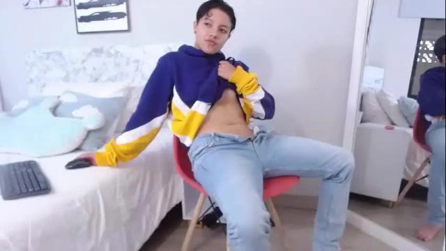 Image 2 of azazel_hamelin Stream on Chaturbate on 21 months ago
