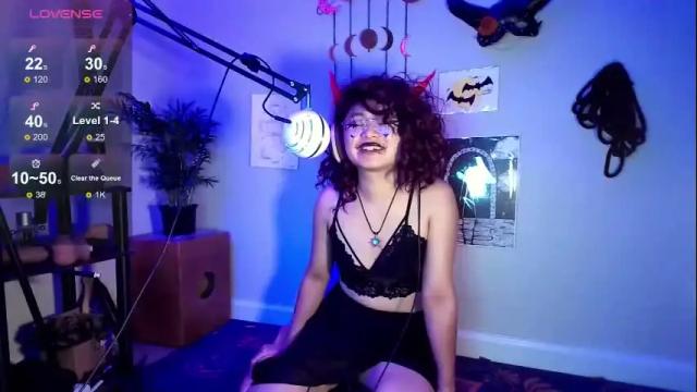 Image 3 of azazelgains Stream on Chaturbate on 1 month ago