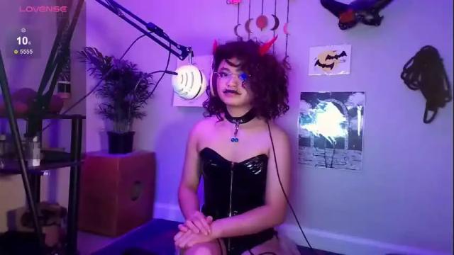 Image 12 of azazelgains Stream on Chaturbate on 1 month ago