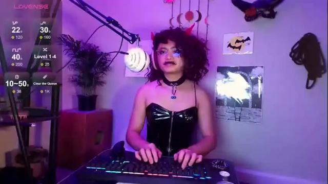 Image 2 of azazelgains Stream on Chaturbate on 1 month ago