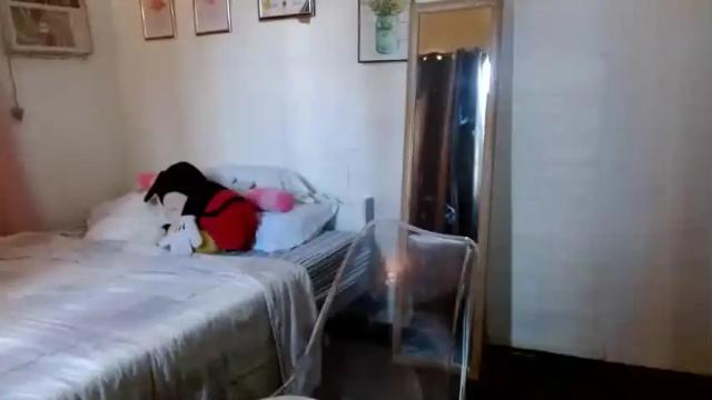 Image 4 of azianalina Stream on Chaturbate on 13 months ago