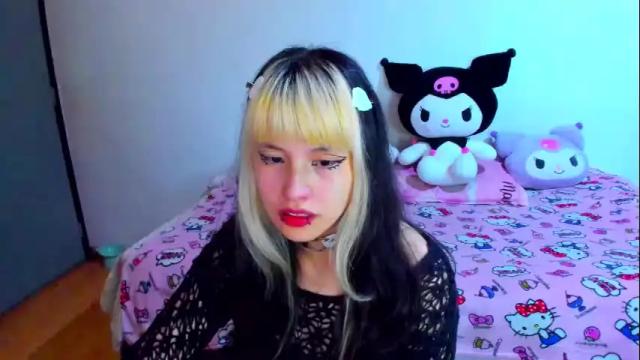 Image 8 of azu_moure Stream on Chaturbate on 1 month ago