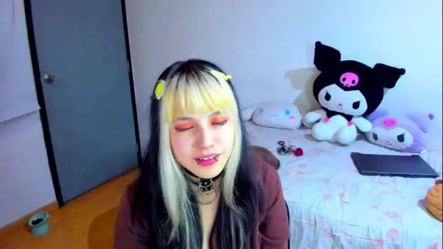 Image 6 of azu_moure Stream on Chaturbate on 1 month ago