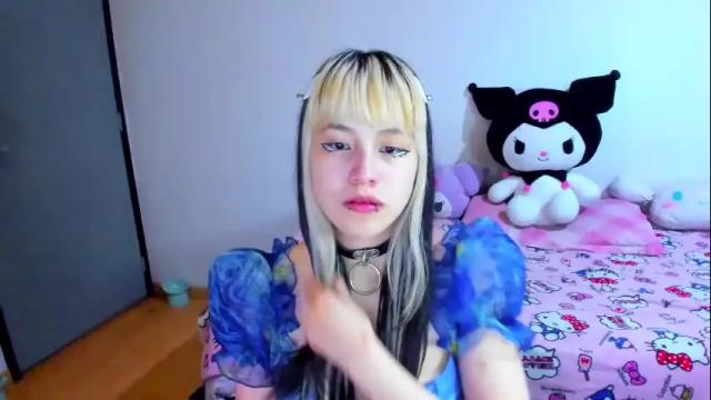 Image 2 of azu_moure Stream on Chaturbate on 1 month ago