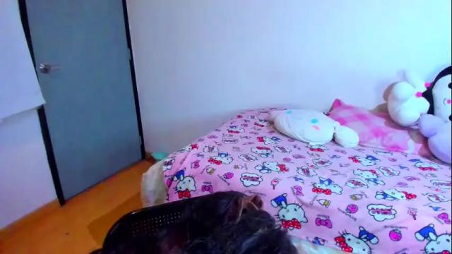 Image 3 of azu_moure Stream on Chaturbate on 1 month ago