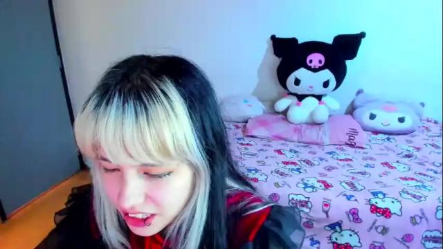 Thumbnail 3, azu_moure's Stream at Chaturbate, 27 days ago