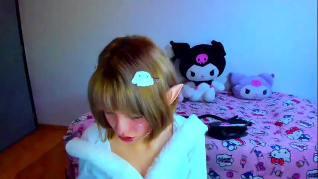 Image 10 of azu_moure Stream on Chaturbate on 3 days ago