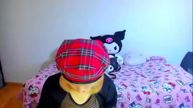 Image 7 of azu_moure Stream on Chaturbate on 5 months ago