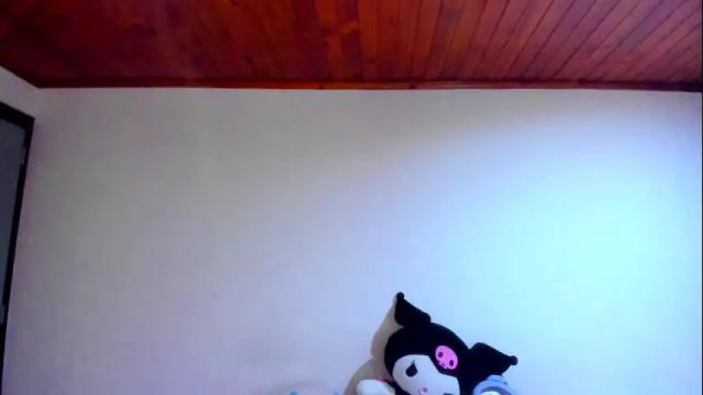 Image 7 of azu_moure Stream on Chaturbate on 4 months ago