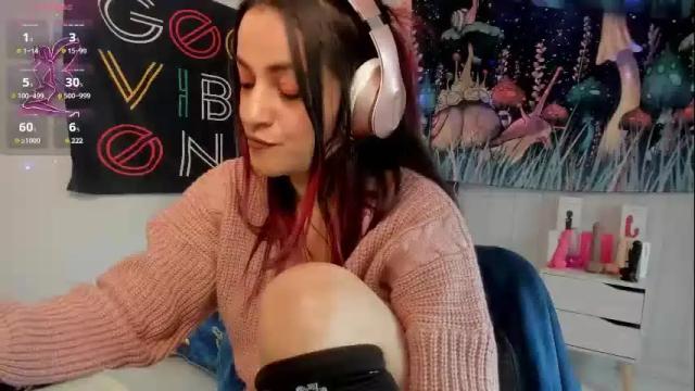 Image 2 of azucenaxxxgp Stream on Chaturbate on 13 days ago