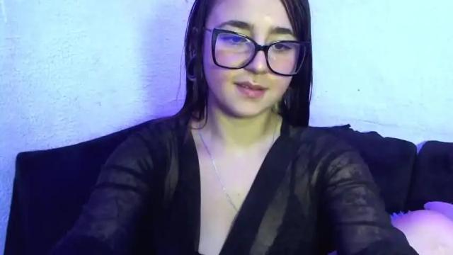 Image 3 of azul_berry Stream on Chaturbate on 14 months ago