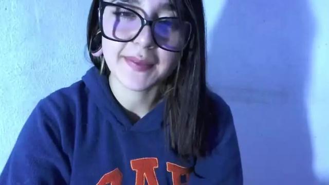 Image 4 of azul_berry Stream on Chaturbate on 13 months ago