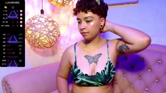 Image 10 of azulbernald Stream on Chaturbate on 14 months ago