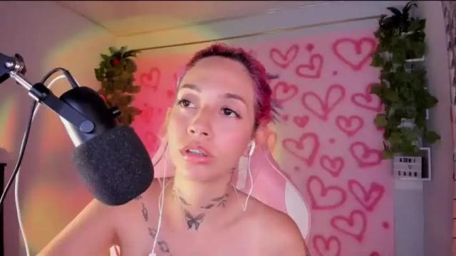 Image 7 of azumi_saan Stream on Chaturbate on 14 months ago