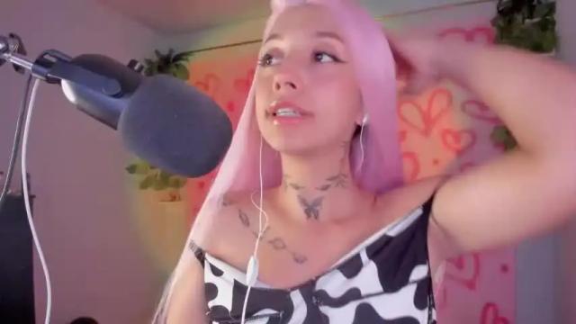 Image 4 of azumi_saan Stream on Chaturbate on 13 months ago