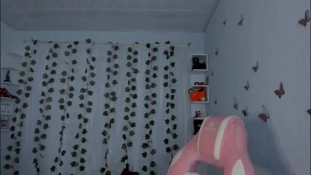 Image 2 of azumi_saan Stream on Chaturbate on 2 months ago