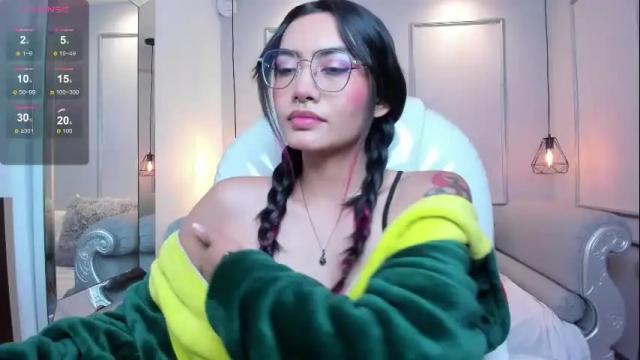 Image 10 of azurakindong Stream on Chaturbate on 1 month ago
