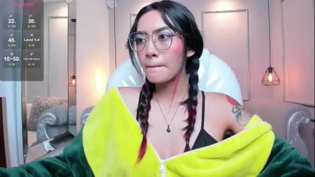Image 12 of azurakindong Stream on Chaturbate on 1 month ago