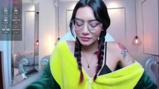 Image 8 of azurakindong Stream on Chaturbate on 1 month ago