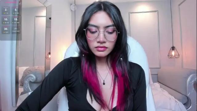 Image 2 of azurakindong Stream on Chaturbate on 1 month ago