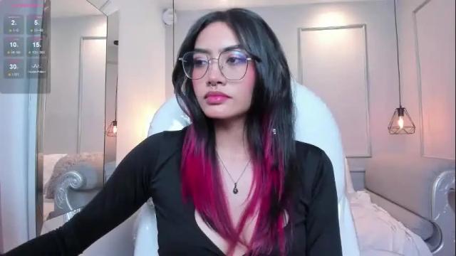 Image 3 of azurakindong Stream on Chaturbate on 1 month ago