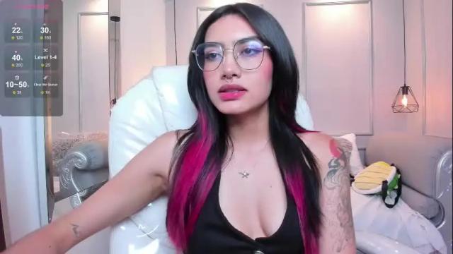 Image 12 of azurakindong Stream on Chaturbate on 1 month ago