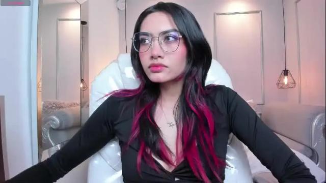 Image 7 of azurakindong Stream on Chaturbate on 28 days ago
