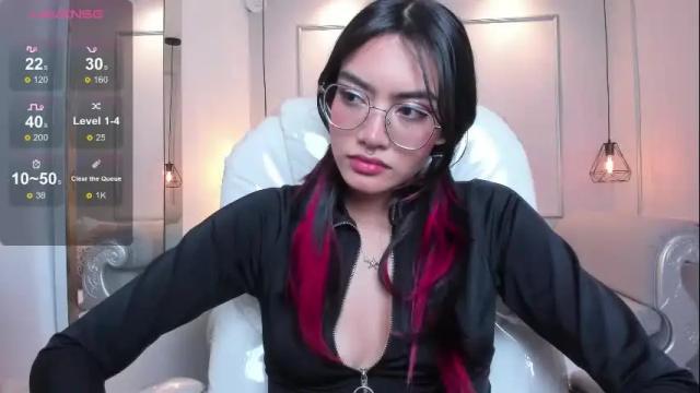 Image 3 of azurakindong Stream on Chaturbate on 27 days ago