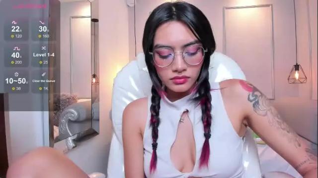 Image 12 of azurakindong Stream on Chaturbate on 13 days ago
