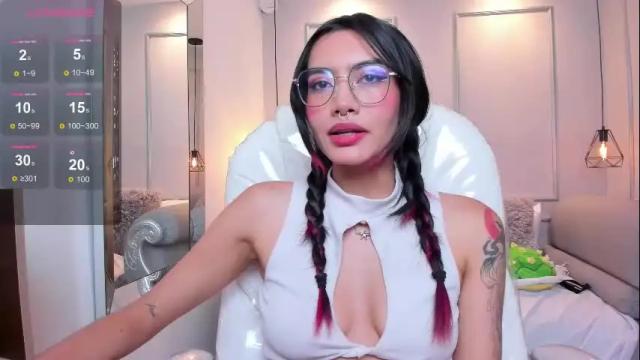 Image 8 of azurakindong Stream on Chaturbate on 13 days ago