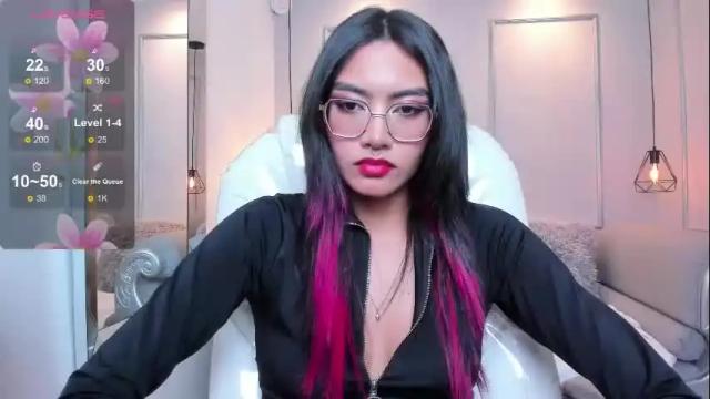 Image 4 of azurakindong Stream on Chaturbate on 4 days ago